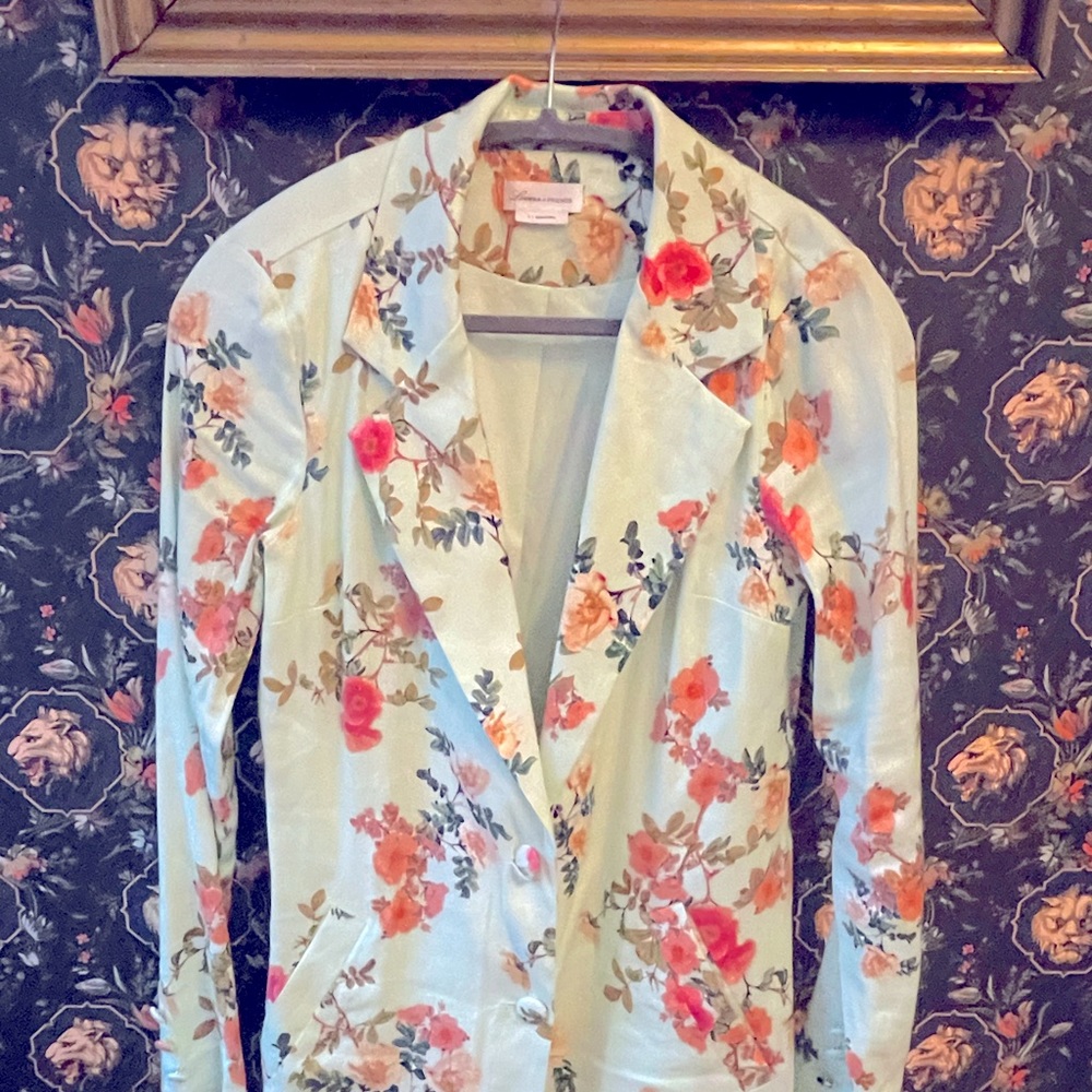 Lovers and Friends mint green floral tuxedo/blazer style dress. Size small.